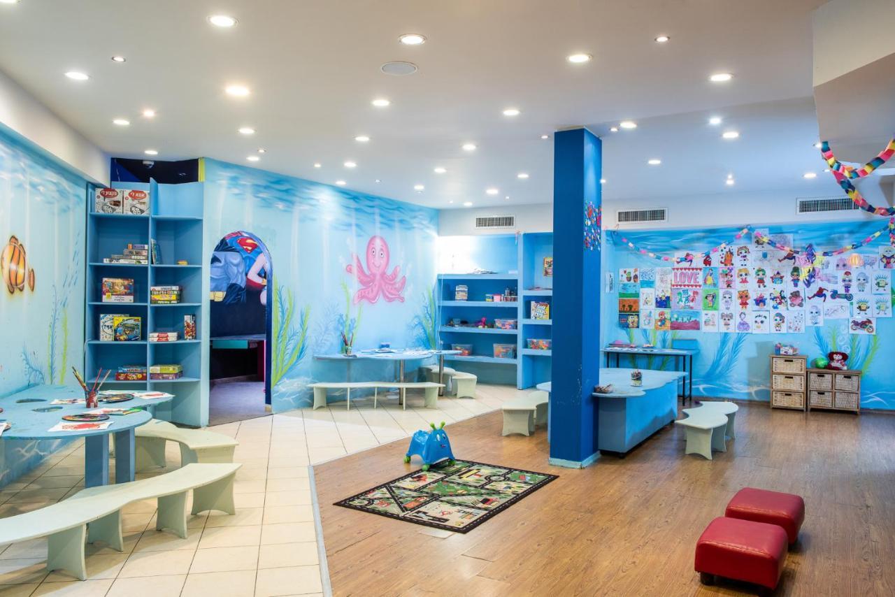 Vert Hotel Eilat By Afi Hotels Ngoại thất bức ảnh The interior of the Children's Museum of Oakville